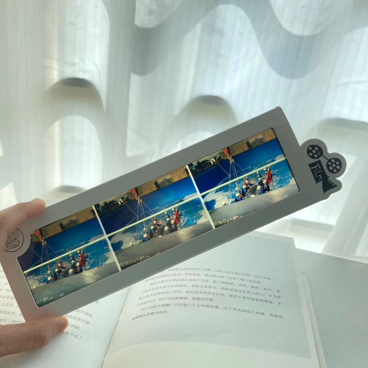 IMAX Screening Film cells,bookmark-scene of People saving whales-Filmdongdong