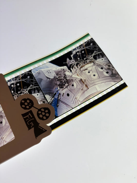 IMAX screening film, film cell bookmark-scene 14 Astronaut Operating outboard(BACK)  -FILMDONGDONG（副本）