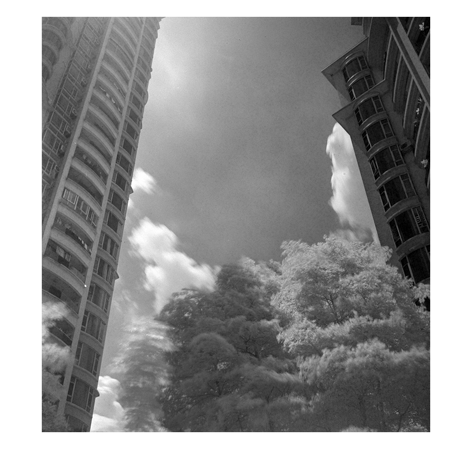 16 Pieces 127film, 4x4 Aviphot 120 film, B&W /infrared film, ISO100