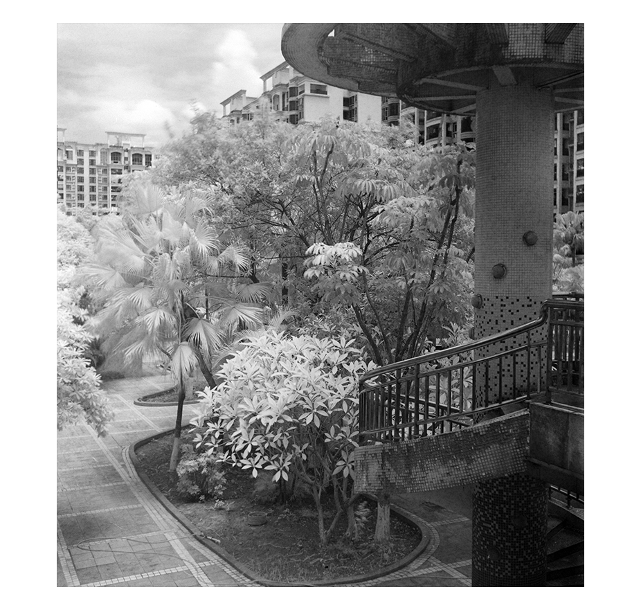 16 Pieces 127film, 4x4 Aviphot 120 film, B&W /infrared film, ISO100